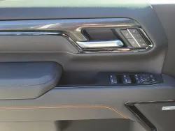 2026 GMC Sierra 2500HD AT4 | Thumbnail Photo 22 of 31