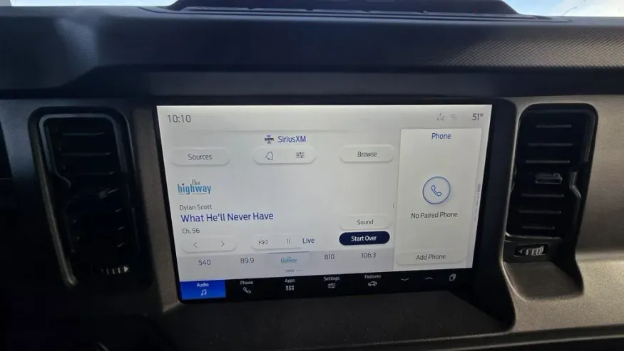 2025 Ford Bronco | Photo 17 of 25