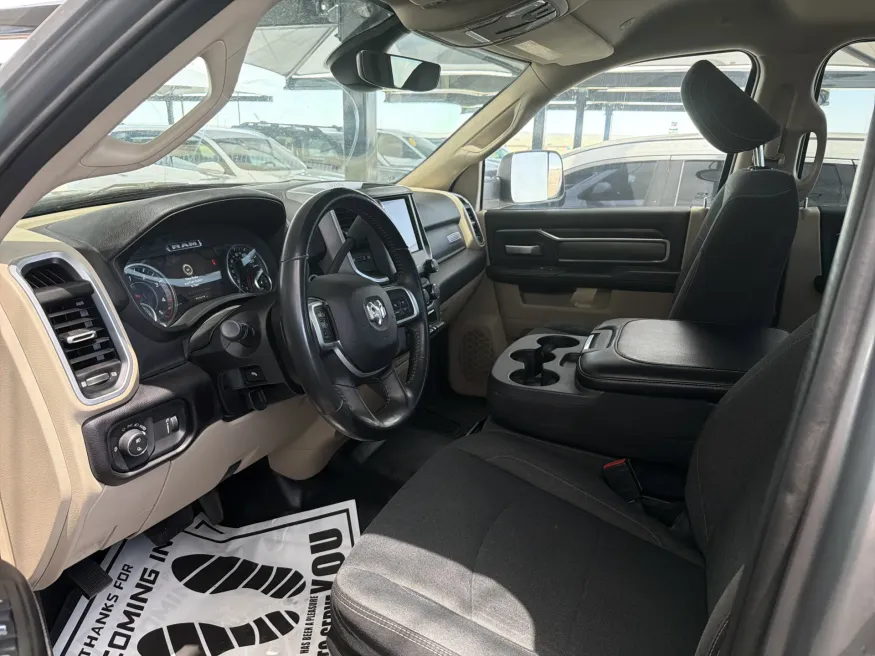2022 RAM 2500 Big Horn | Photo 15 of 20