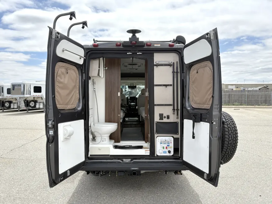 2023 Winnebago Travato 59K | Photo 14 of 17