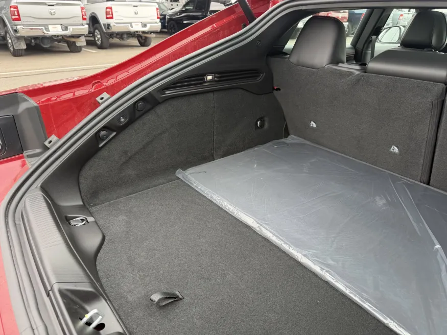 2026 Dodge Charger R/T Plus | Photo 11 of 28