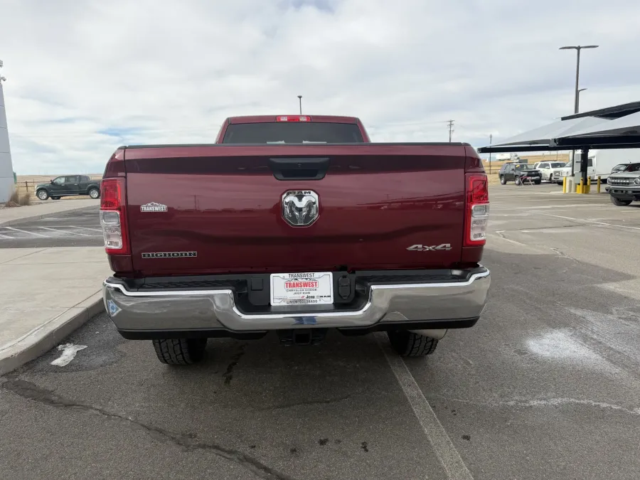 2024 RAM 2500 Big Horn | Photo 6 of 19
