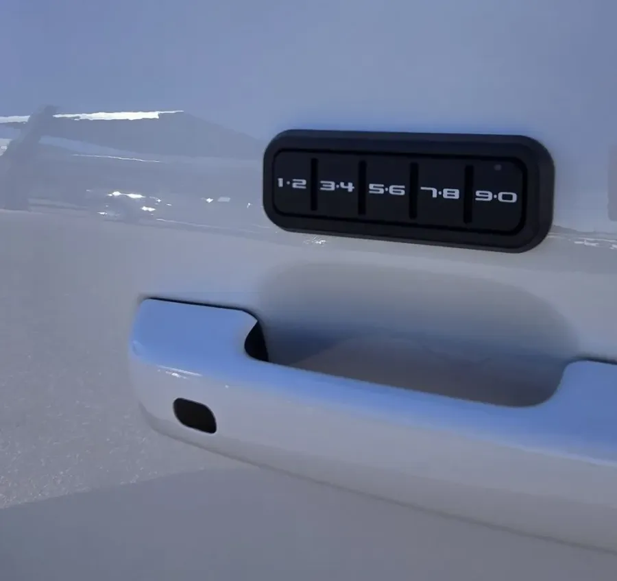 2025 Ford F-150 | Photo 12 of 34