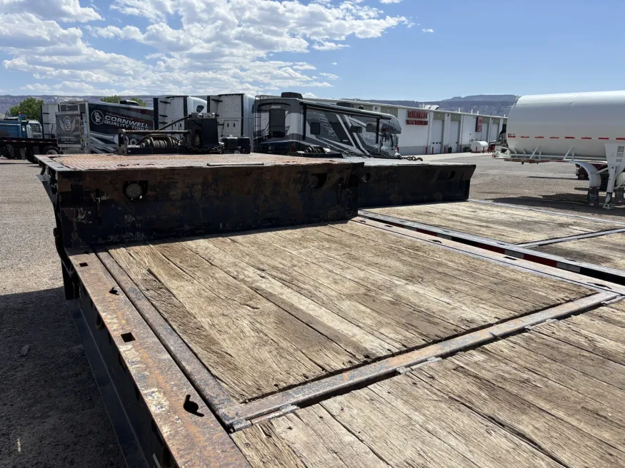 2017 Trail King TK80HT | Photo 4 of 8