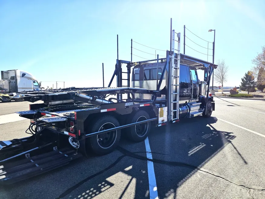 2021 Western Star 4900FA | Photo 7 of 28