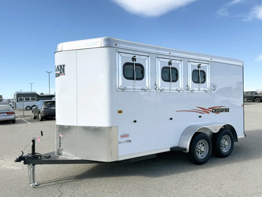 2026 Logan Coach Crossfire 3HBP | Photo 13 of 13