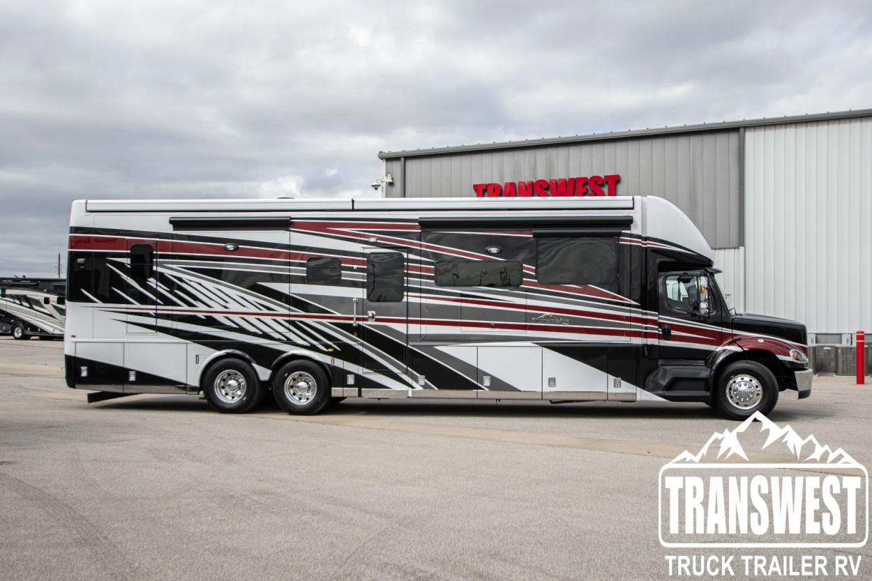 2024 Newmar Supreme Aire 4530 | Photo 1 of 37