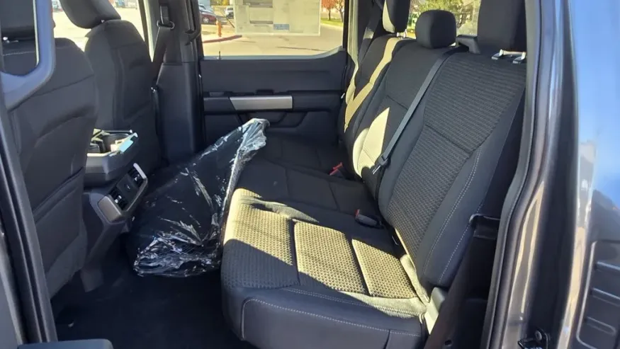 2025 Ford F-150 | Photo 23 of 25