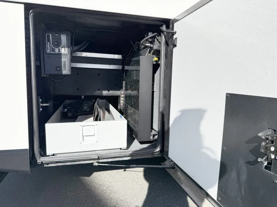 2026 Newmar Super Star 3731 | Photo 24 of 31