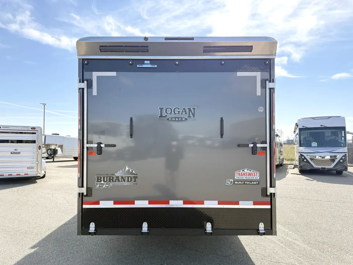 2026 Logan Coach Horse Power Burandt Edition | Photo 5 of 24