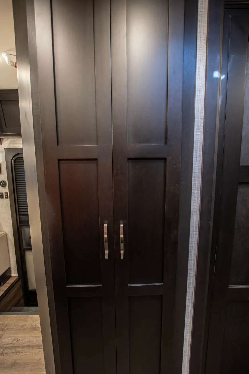 2026 Newmar Canyon Star 3947 | Photo 21 of 27