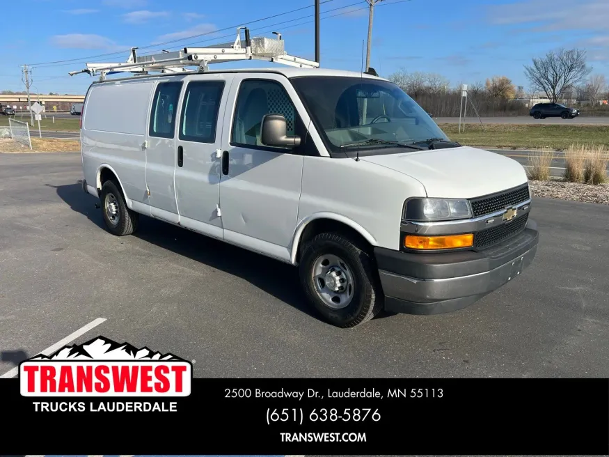 2018 Chevrolet Express 3500 Work Van | Photo 1 of 19