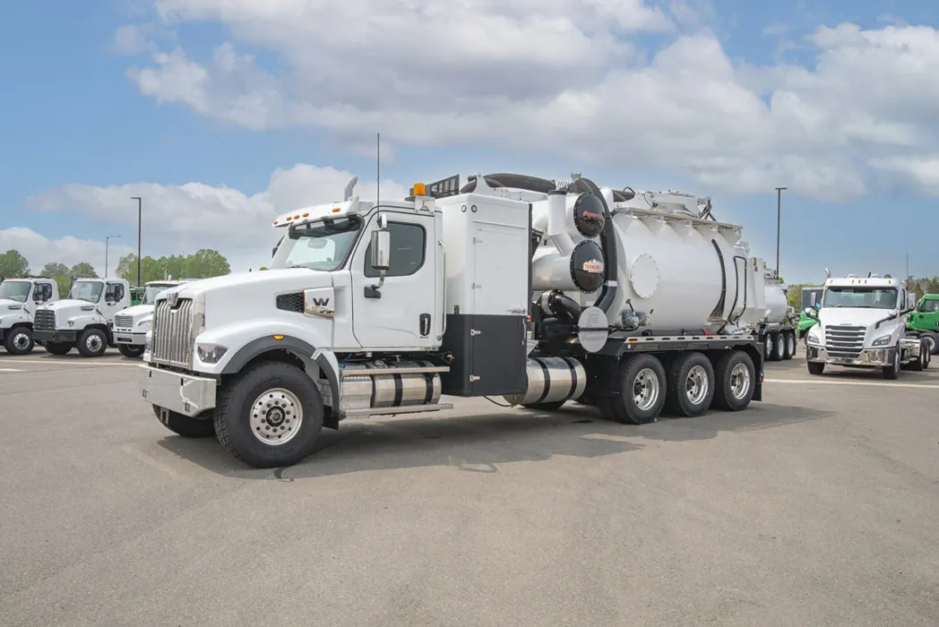 2026 Foremost 1600SD 