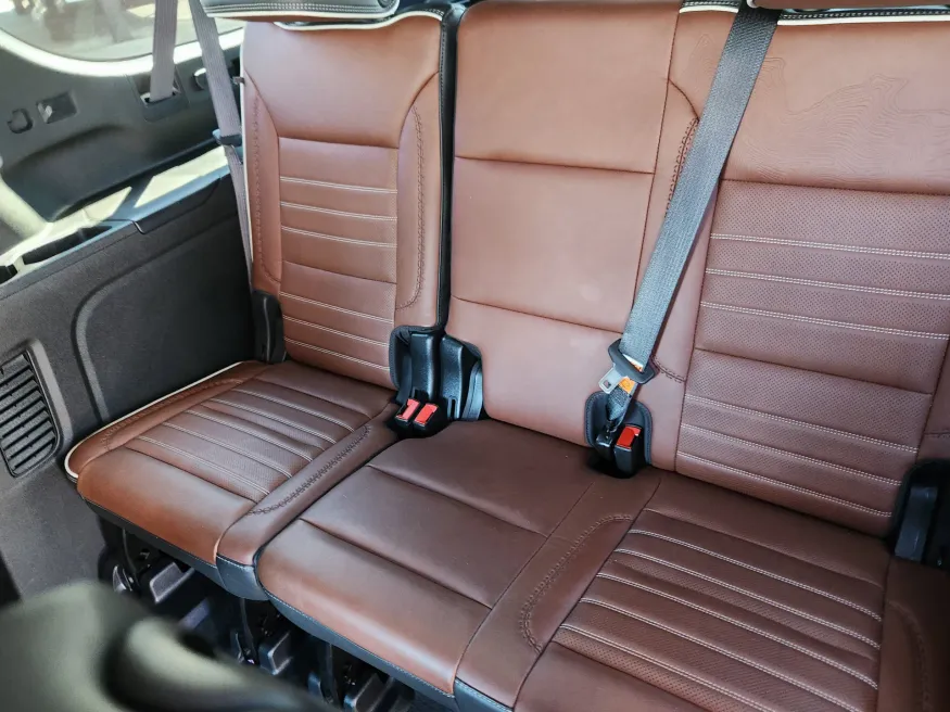 2023 GMC Yukon XL Denali Ultimate | Photo 11 of 27