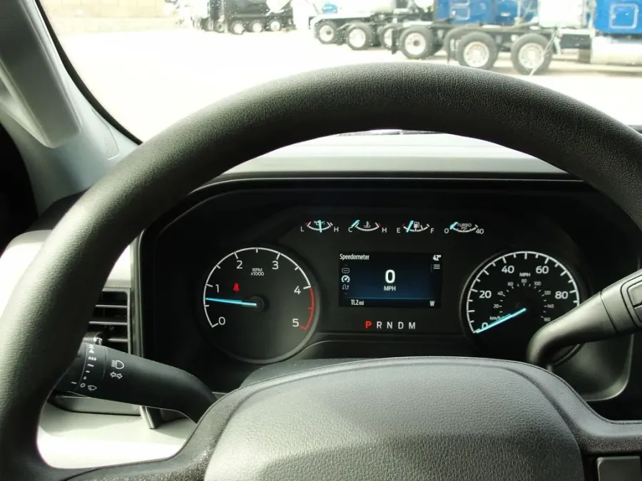 2026 Ford Super Duty F-550 | Photo 12 of 13