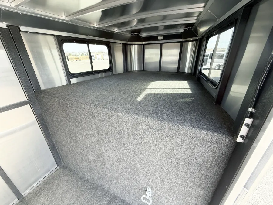 2026 Logan Coach Bullseye 3HGN | Photo 5 of 16