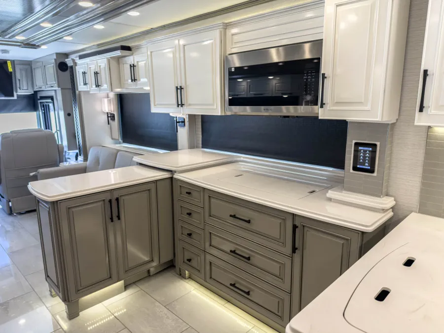 2027 Newmar London Aire 4569 | Photo 15 of 45