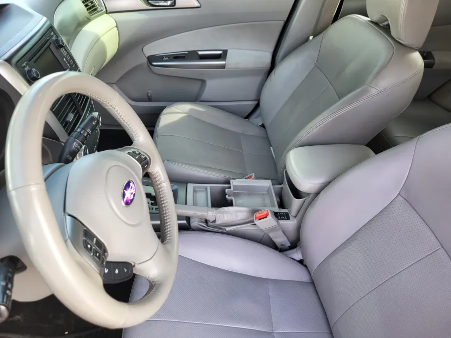 2013 Subaru Forester 2.5XT Touring | Photo 11 of 25