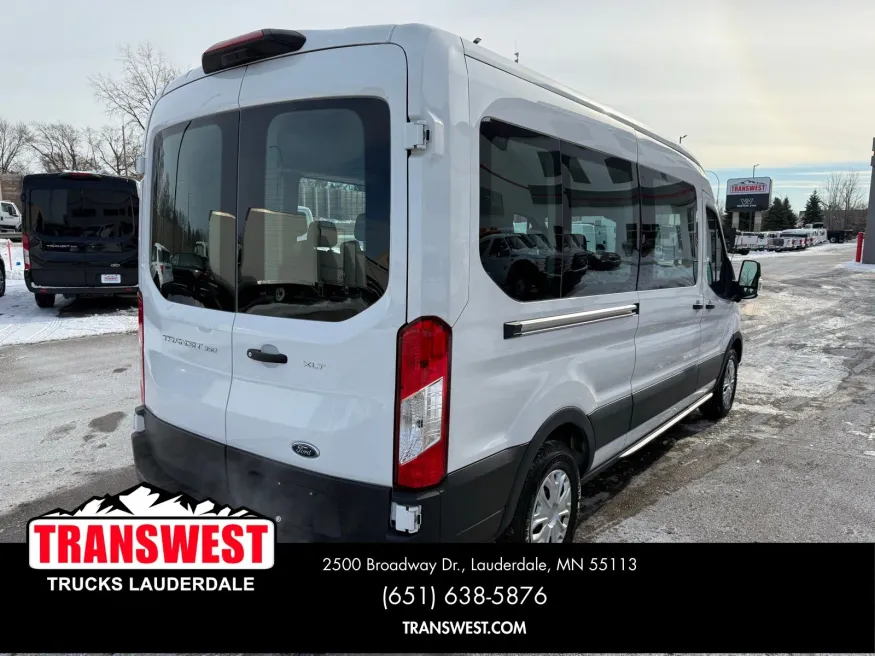 2023 Ford Transit-350 XLT | Photo 14 of 21