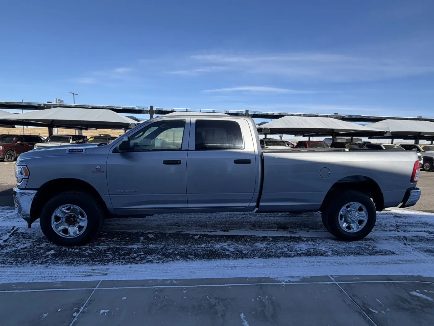 2021 RAM 2500 Tradesman | Photo 4 of 17