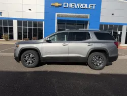 2023 GMC Acadia SLT | Thumbnail Photo 1 of 24