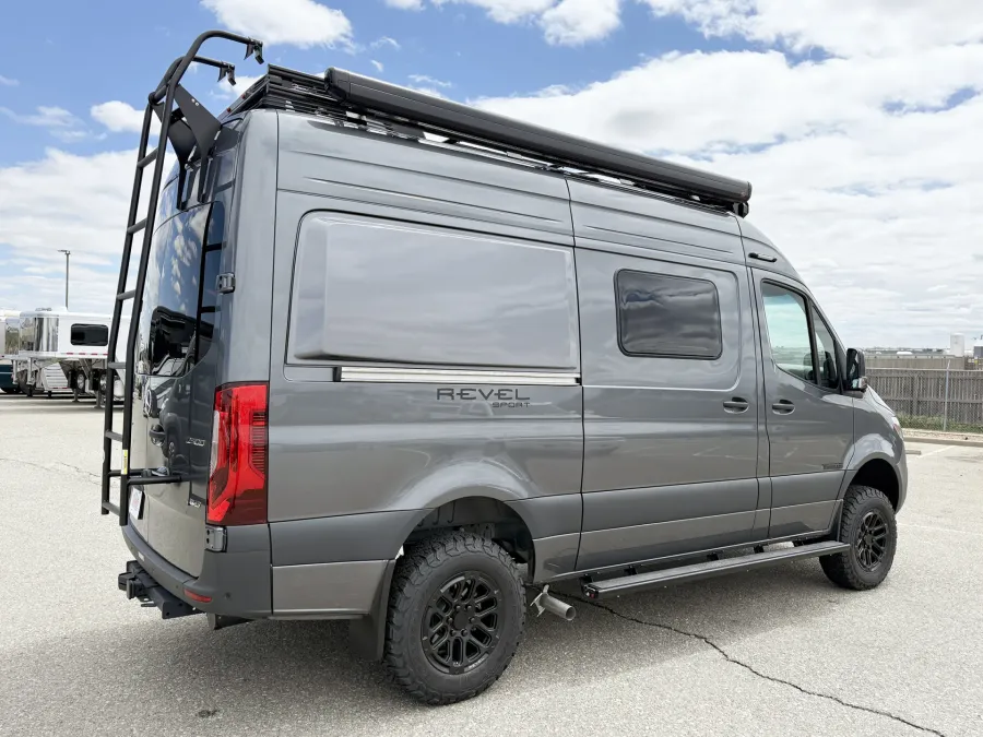2027 Winnebago Revel Sport 44C | Photo 14 of 18