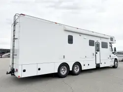 2018 Renegade Classic 3400AM | Thumbnail Photo 19 of 29