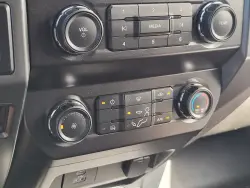 2022 Ford Super Duty F-550 | Thumbnail Photo 15 of 24
