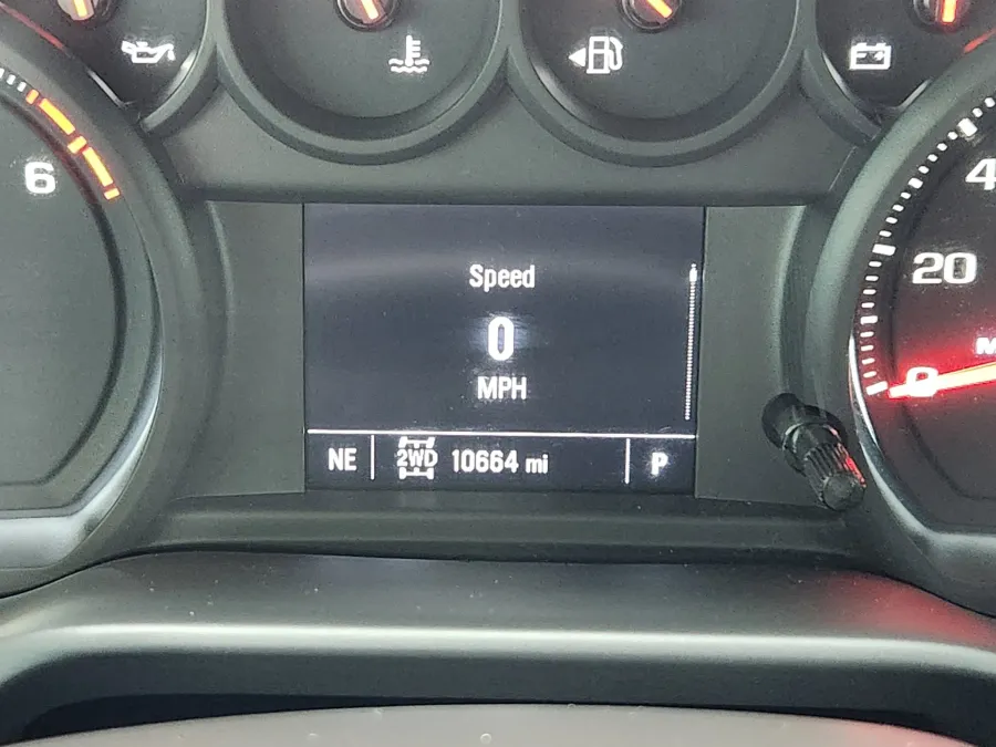 2024 GMC Sierra 2500HD Pro | Photo 23 of 29