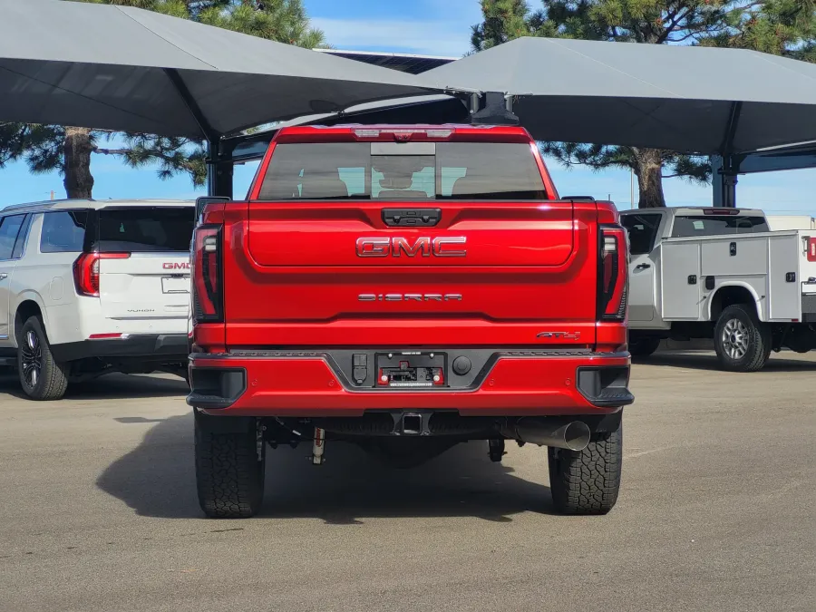 2026 GMC Sierra 2500HD AT4 | Photo 5 of 25