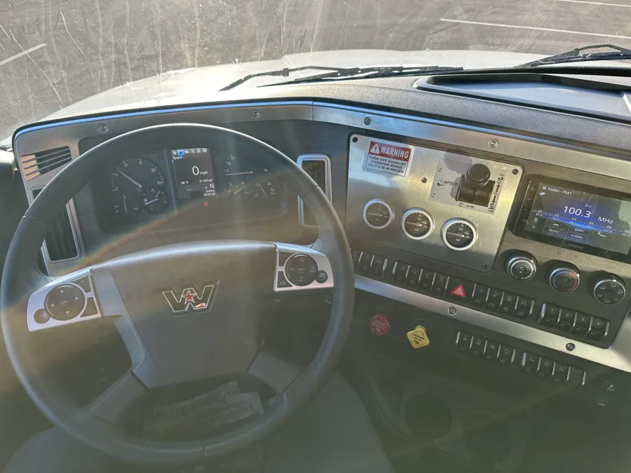 2026 Western Star 47X | Photo 10 of 14