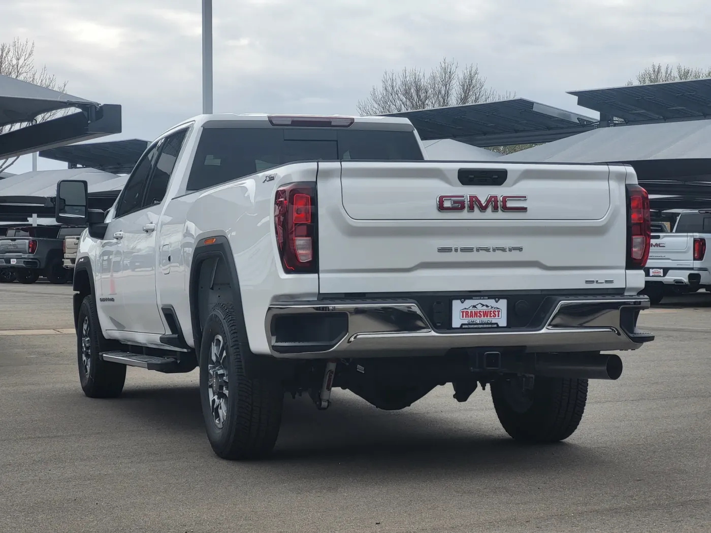 2026 GMC Sierra 2500HD SLE | Photo 4 of 24