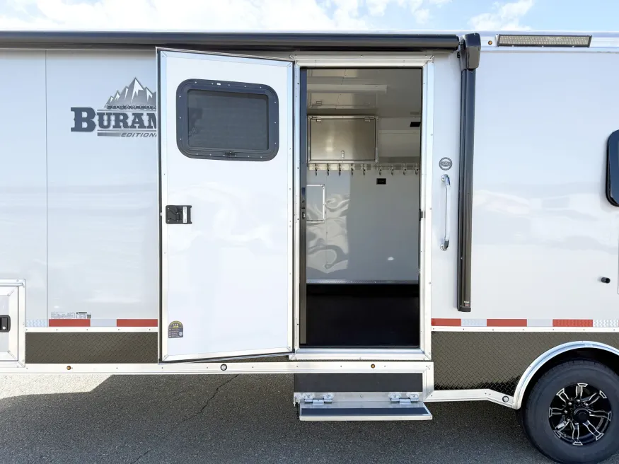 2026 Logan Coach Horse Power Burandt Edition | Photo 20 of 24