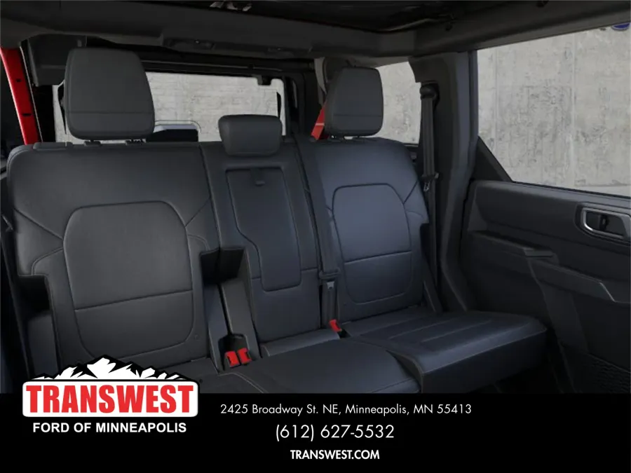 2025 Ford Bronco Badlands | Photo 11 of 25