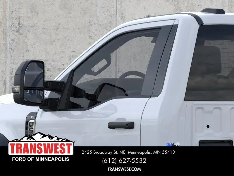 2026 Ford Super Duty F-550 XL | Photo 19 of 22