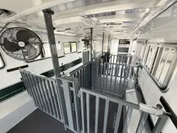 2027 Cimarron Showstar LX | Thumbnail Photo 4 of 4