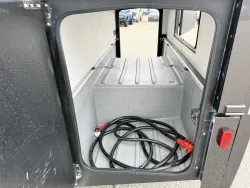 2024 Dynamax Isata 28SS | Thumbnail Photo 23 of 24