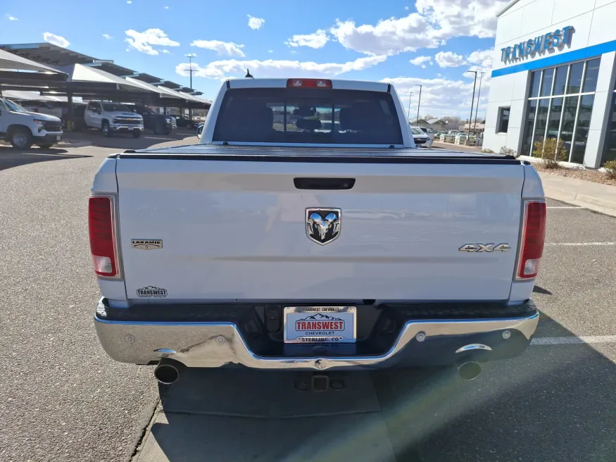 2018 RAM 1500 Laramie | Photo 3 of 16