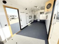 2025 Logan Coach Ultimate Sports Hauler | Thumbnail Photo 20 of 33