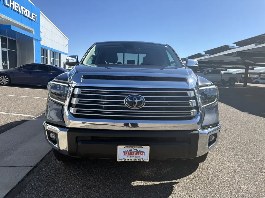 2021 Toyota Tundra 4WD Limited | Photo 7 of 19