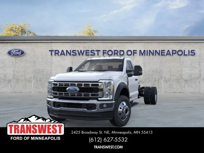 2025 Ford Super Duty F-600 XLT 