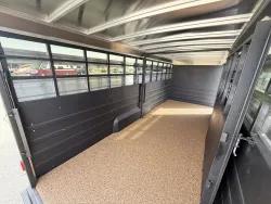 2026 Logan Coach Stock Combo | Thumbnail Photo 14 of 19