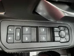 2025 RAM 3500 Big Horn | Thumbnail Photo 15 of 20