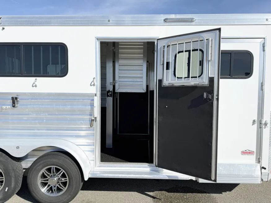 2025 Cimarron Norstar Warmblood 2HBP | Photo 7 of 17