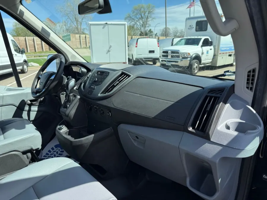 2019 Ford Transit-250 Base | Photo 5 of 19