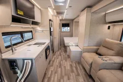 2026 Tiffin Wayfarer 25XPW | Thumbnail Photo 3 of 19