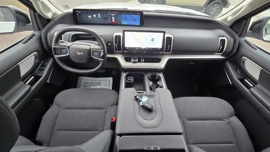 2026 Ford Expedition Max | Photo 41 of 47