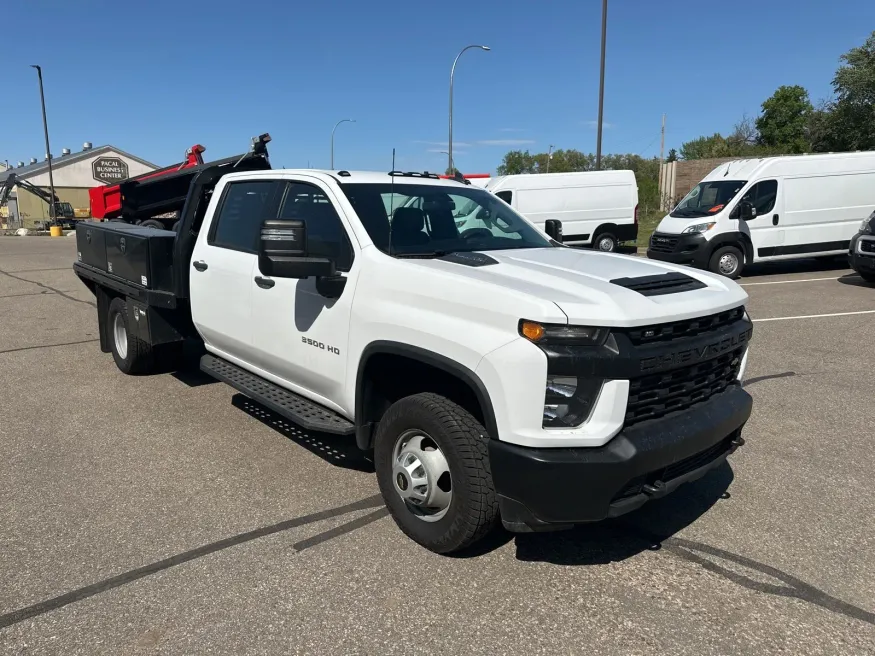 2023 Chevrolet Silverado 3500HD Work Truck | Photo 5 of 15