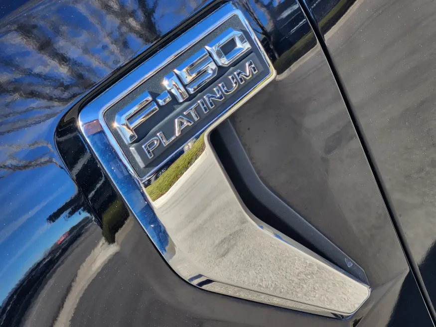 2021 Ford F-150 | Photo 11 of 32