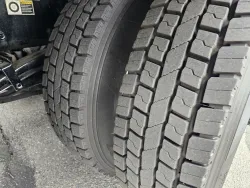 2023 Peterbilt 389 | Thumbnail Photo 11 of 21